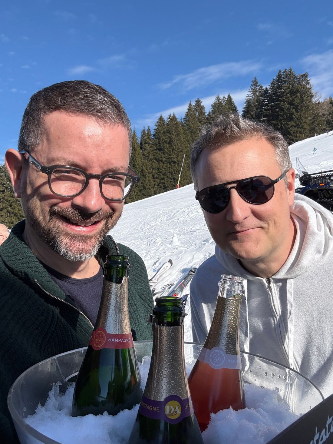 Livraisons en personne à Genève, Lausanne et Sion